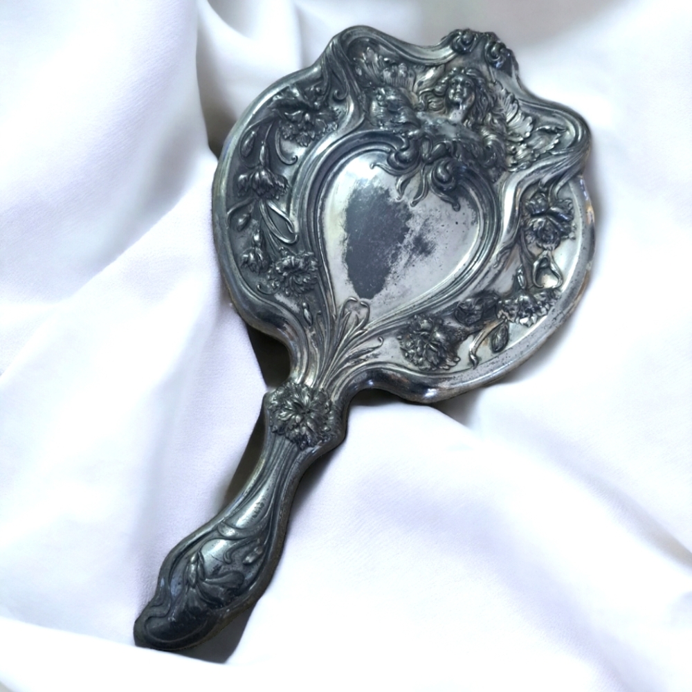 Antique Art Nouveau Bevil Glass Hand Mirror Silver Plated Tarnished  1904 1907